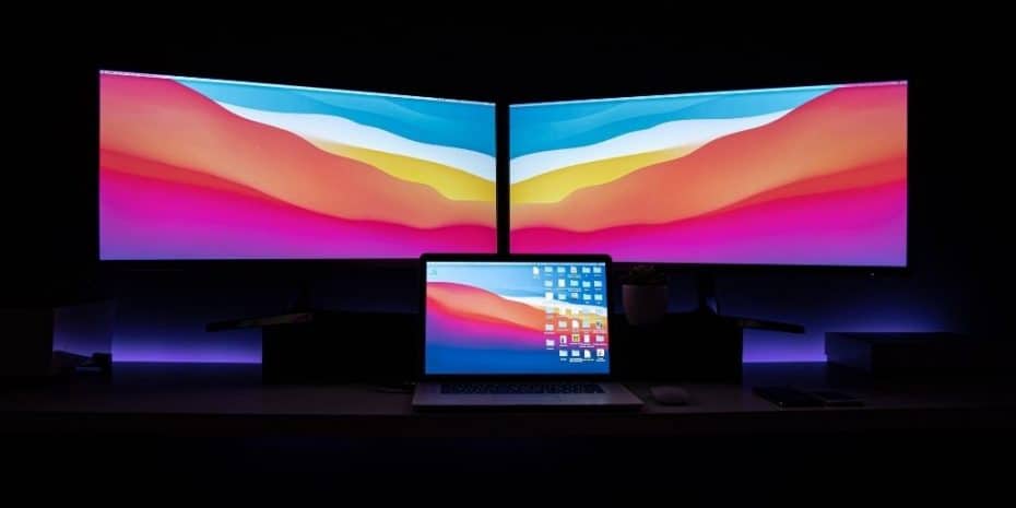 dual monitors